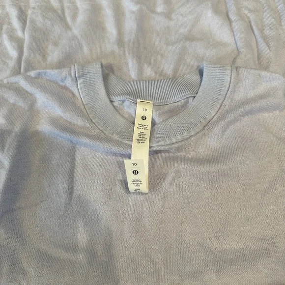 NEW with tags Lululemon Silk-Blend Crewneck Sweater
Pastel Blue sz 10 - Picture 5 of 7